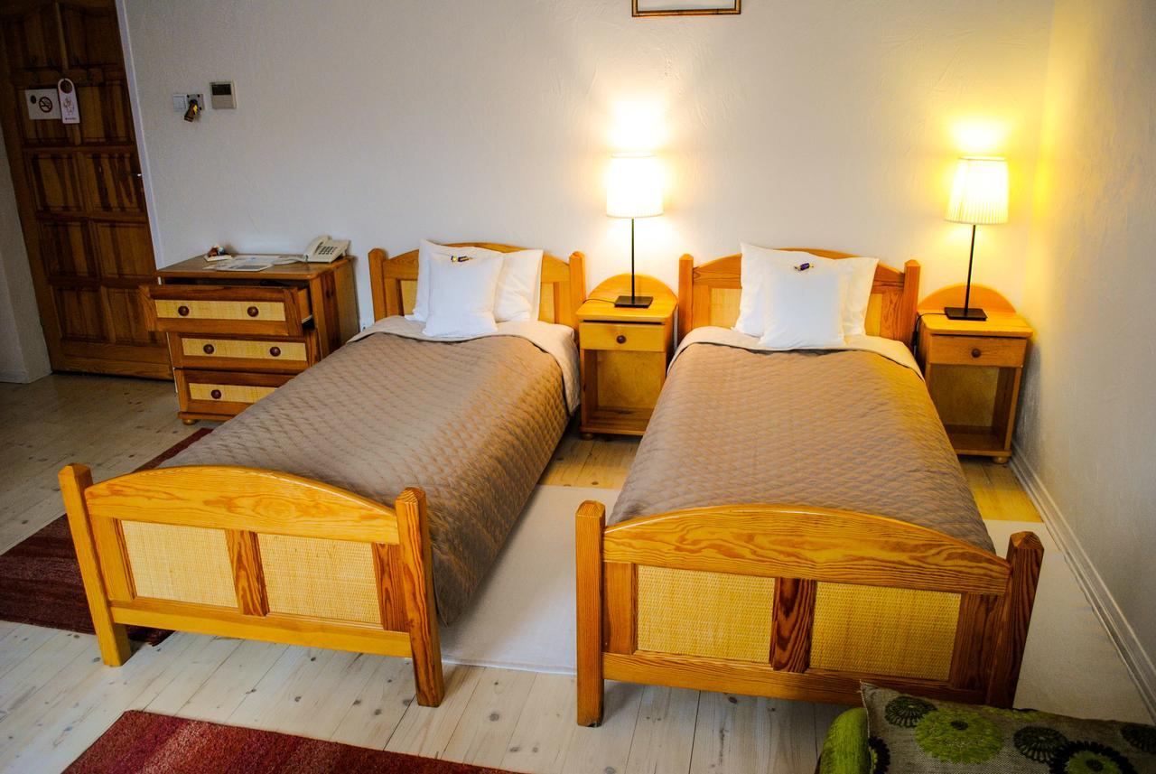 Hotel Krak Myślenice Buitenkant foto