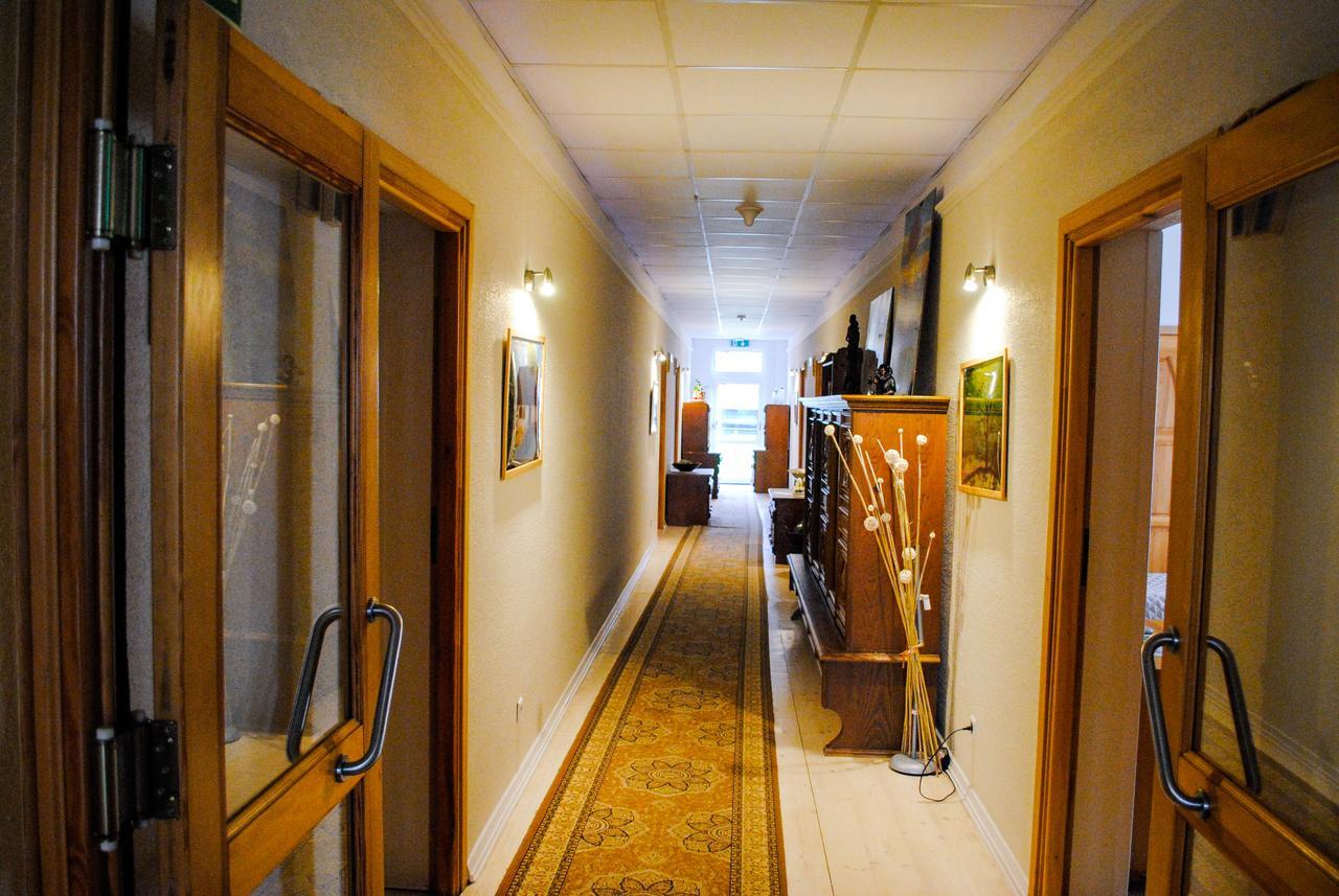 Hotel Krak Myślenice Buitenkant foto