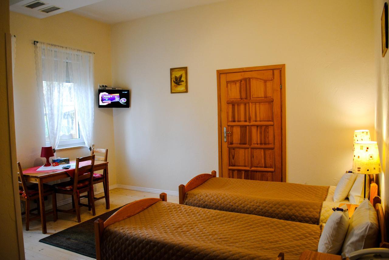 Hotel Krak Myślenice Buitenkant foto