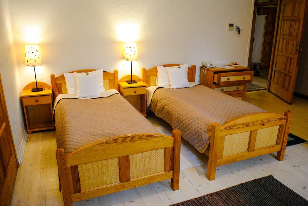 Hotel Krak Myślenice Buitenkant foto