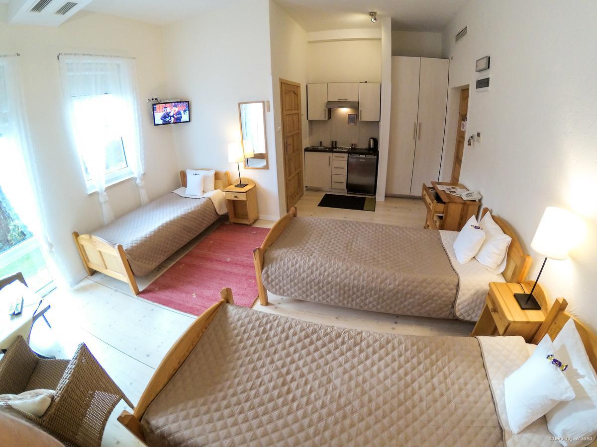 Hotel Krak Myślenice Buitenkant foto