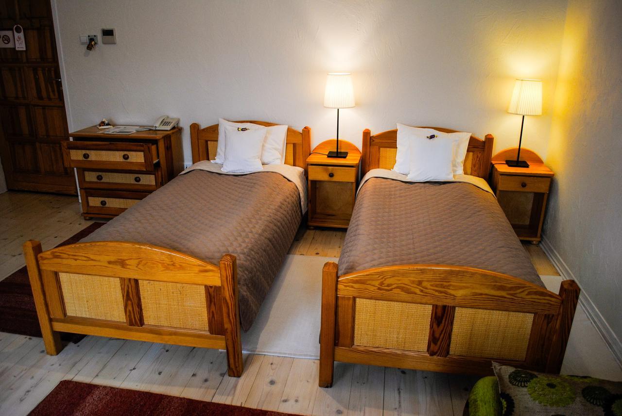 Hotel Krak Myślenice Buitenkant foto