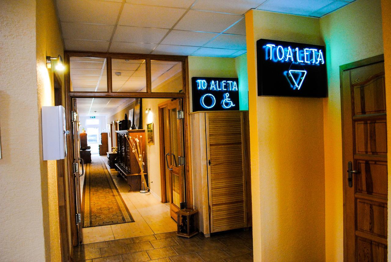 Hotel Krak Myślenice Buitenkant foto